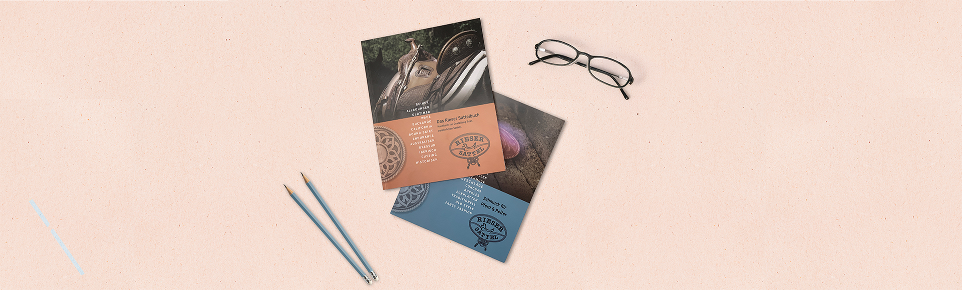 Sattelbuch und Schmuck-Katalog kostenlos